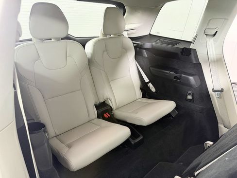 Used 2019 Volvo XC90 T5 Momentum AWD/4WD image 46