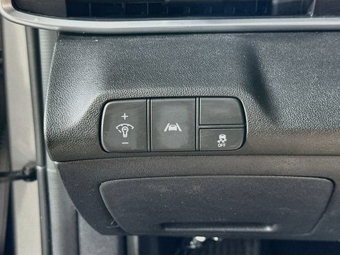 Used 2023 Hyundai Elantra SEL FWD image 21