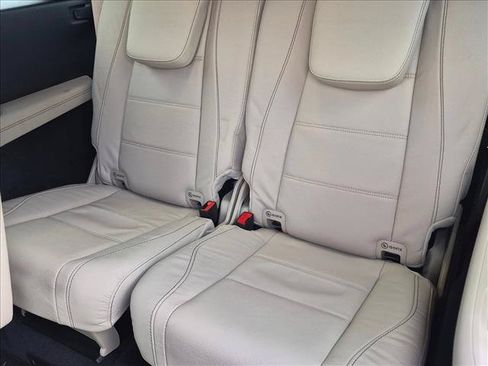 Used 2023 Mercedes-Benz GLS 450 4MATIC image 19