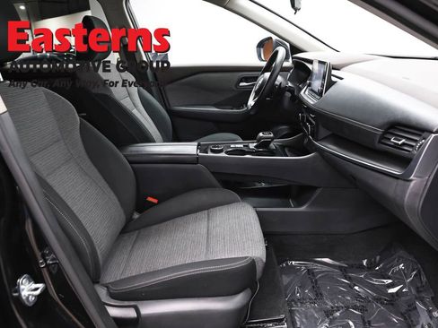 Used 2023 Nissan Rogue SV AWD/4WD image 24