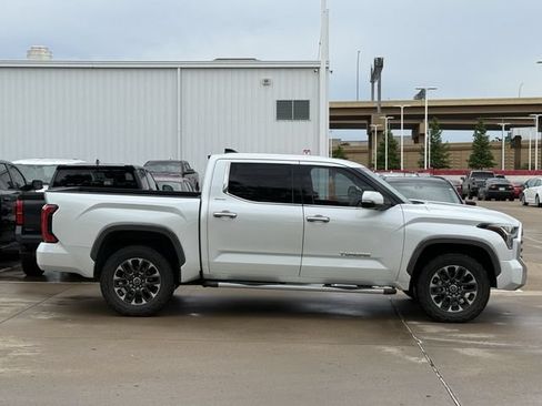 Used 2023 Toyota Tundra Limited AWD/4WD image 3