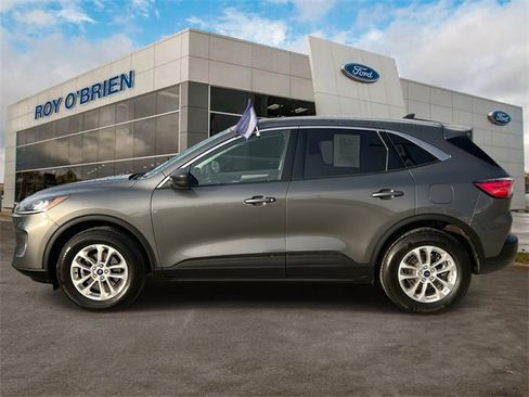 Certified 2022 Ford Escape SE w/ Convenience Package image 2