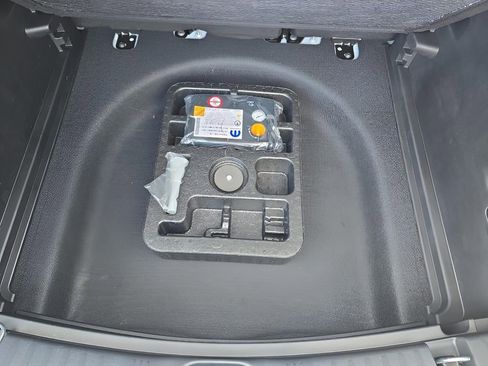 New 2026 Jeep Compass Latitude AWD/4WD image 30