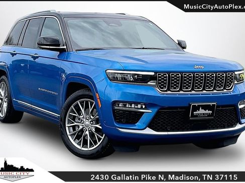 Used 2022 Jeep Grand Cherokee Summit w/ Luxury Tech Group V image 1