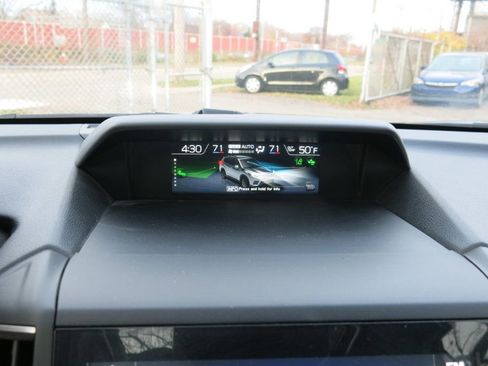 Used 2023 Subaru Forester Limited image 26