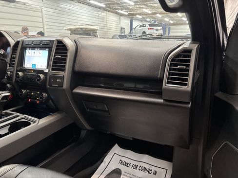 Used 2018 Ford F150 Raptor w/ Equipment Group 802A Luxury image 32