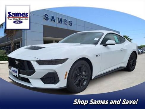 New 2026 Ford Mustang GT RWD image 1