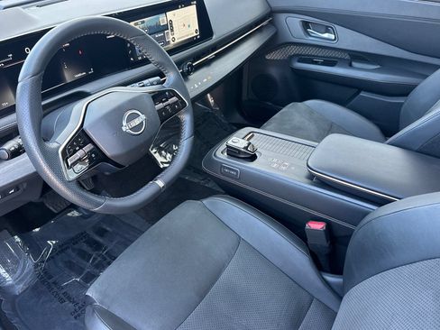 Certified 2024 Nissan Ariya FWD image 10