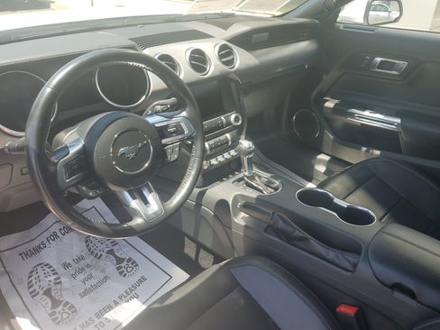 Used 2023 Ford Mustang Premium image 15