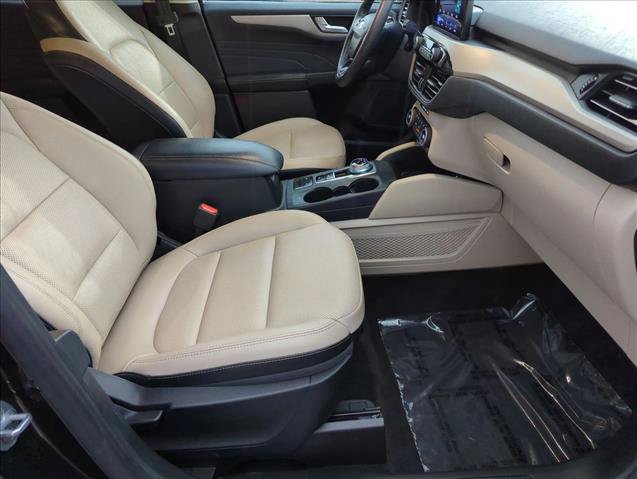 Used 2021 Ford Escape SEL w/ Technology Package FWD image 21