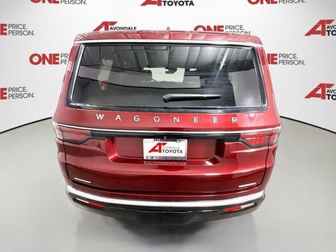 Used 2022 Jeep Wagoneer Series III w/ Convenience Group I AWD/4WD image 6