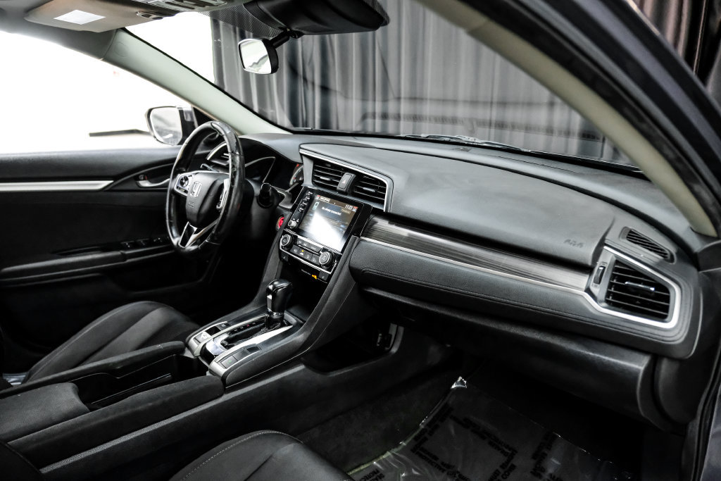 Used 2020 Honda Civic EX image 15
