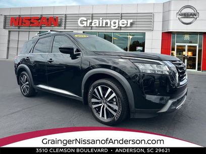 Used 2023 Nissan Pathfinder Platinum w/ Cargo Package