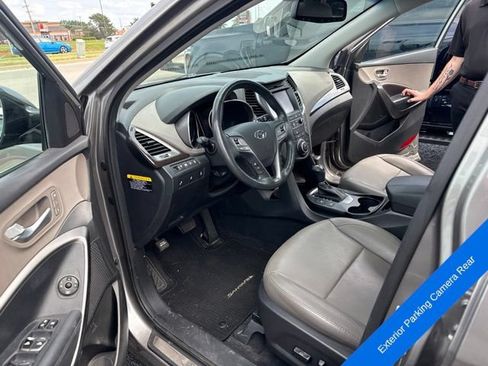Used 2017 Hyundai Santa Fe Sport w/ 2.4L Tech Package 04 AWD/4WD image 13