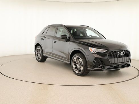 New 2025 Audi Q3 2.0T Premium image 10