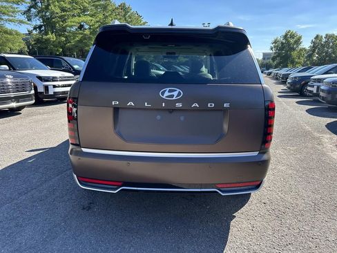 New 2026 Hyundai Palisade Calligraphy FWD image 6