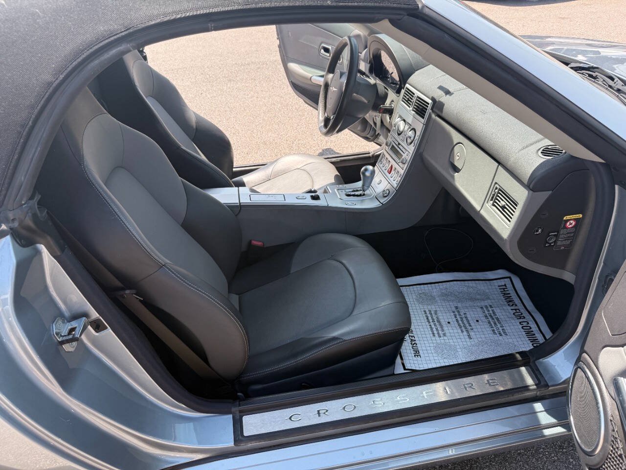 Used 2005 Chrysler Crossfire Limited RWD image 22