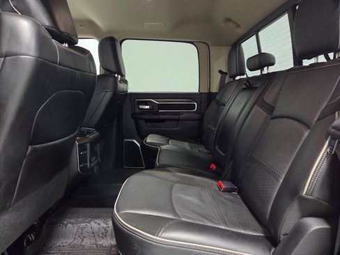 Used 2022 RAM 2500 Laramie AWD/4WD image 17