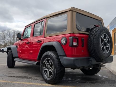 Used 2020 Jeep Wrangler Unlimited Sport AWD/4WD image 7