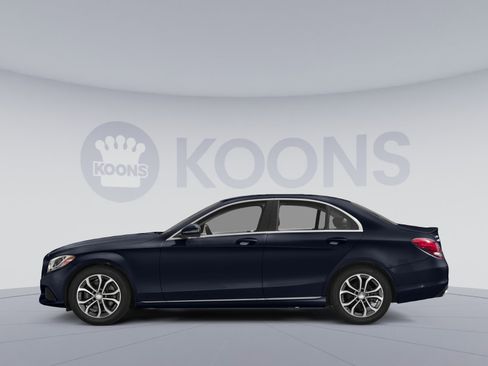 Used 2018 Mercedes-Benz C 300 4MATIC Sedan w/ Premium Package image 4