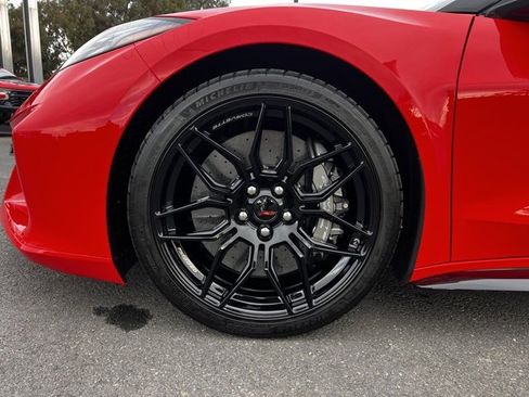 Used 2024 Chevrolet Corvette Z06 w/ Stealth Interior Trim Package image 10