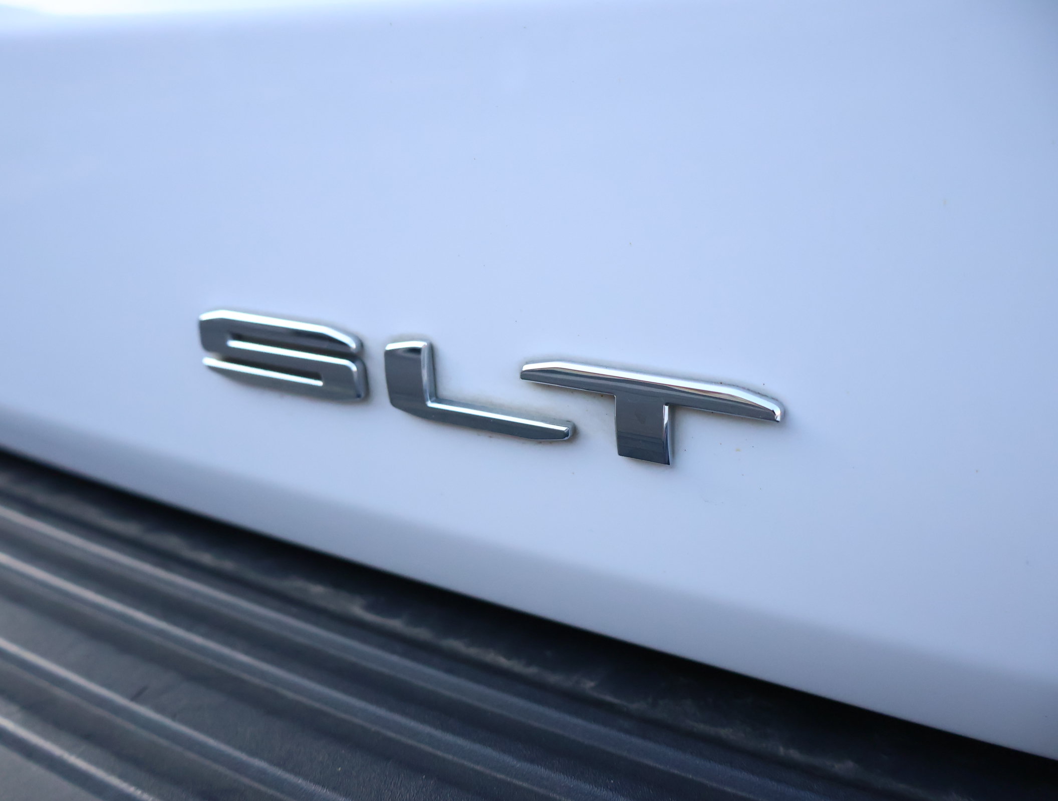 Used 2022 GMC Yukon SLT w/ SLT Premium Package AWD/4WD image 6