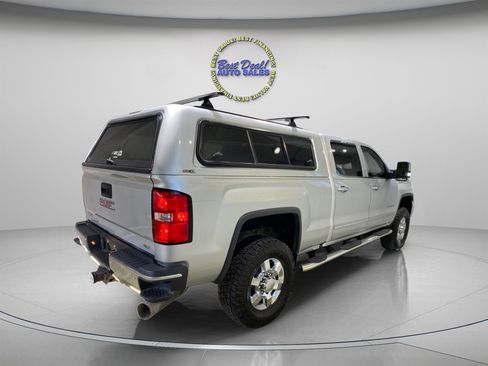 Used 2019 GMC Sierra 2500 SLT w/ Duramax Plus Package image 4
