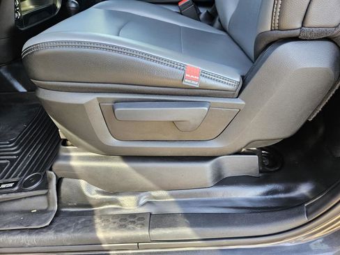 Used 2024 RAM 3500 Tradesman image 31