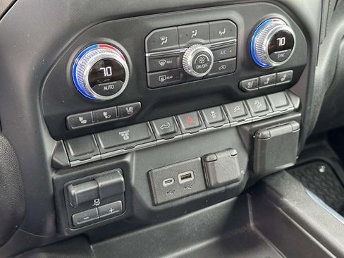 Used 2021 GMC Sierra 2500 AT4 w/ Gooseneck/5TH Wheel Package image 22