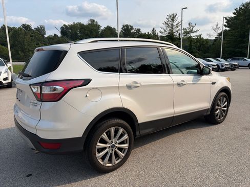 Used 2017 Ford Escape Titanium AWD/4WD image 5