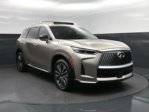 Certified 2026 INFINITI QX60 Luxe w/ Cargo Package AWD/4WD image 9