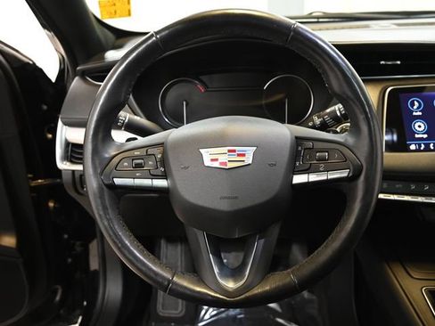 Used 2020 Cadillac XT4 Premium Luxury w/ LPO, Midnight Sport Package AWD/4WD image 4