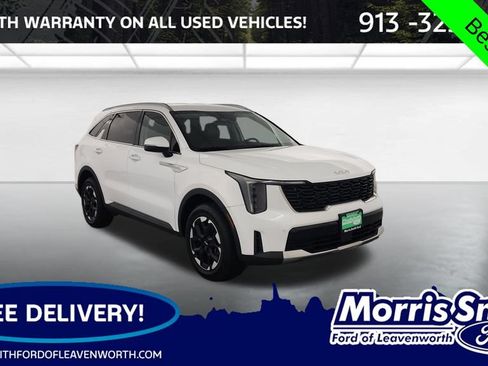 Used 2024 Kia Sorento S AWD/4WD image 1