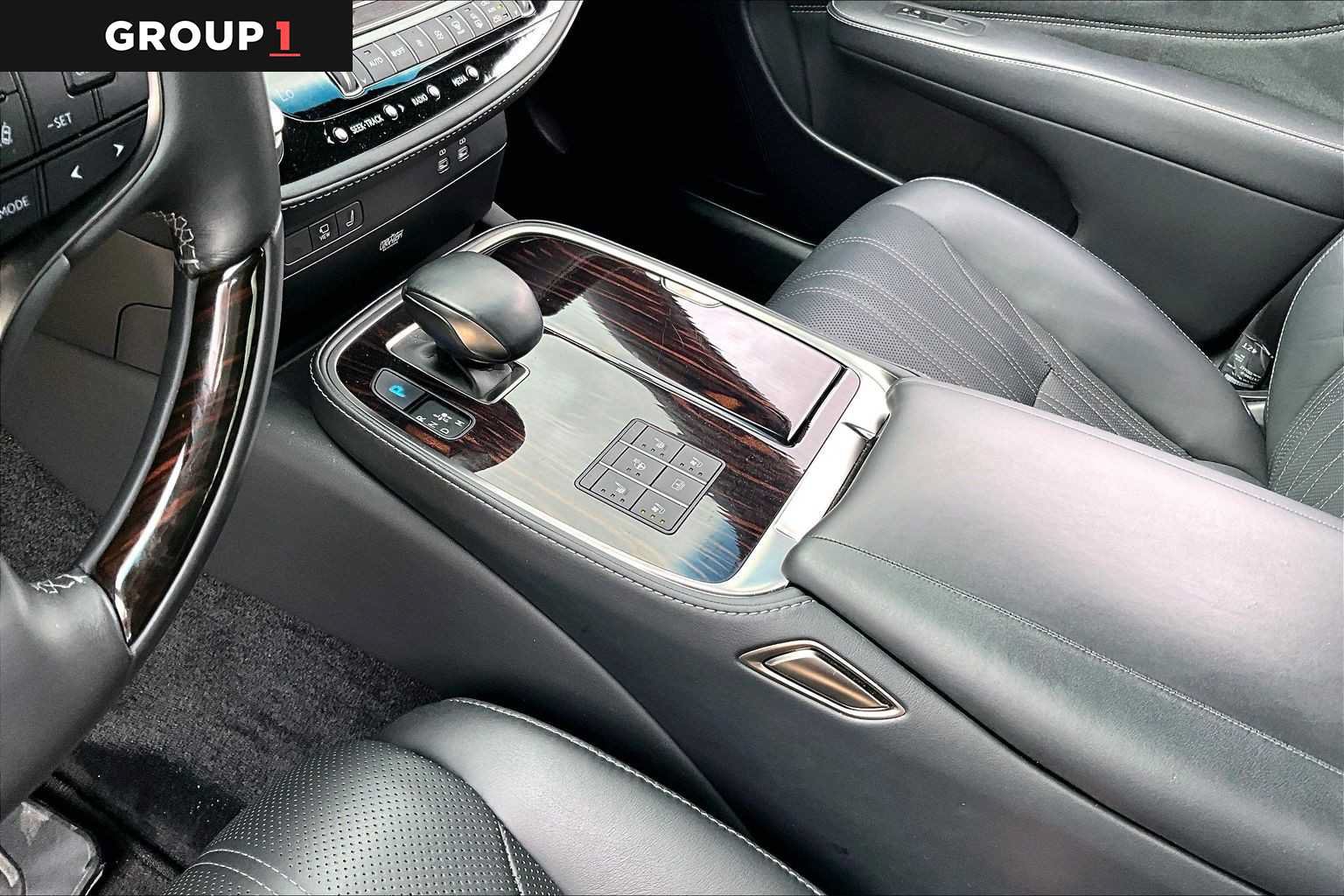 Certified 2023 Lexus LS 500 w/ Interior Upgrade Package RWD image 14