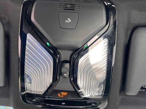 Used 2019 BMW 330i Sedan w/ Premium Package image 28