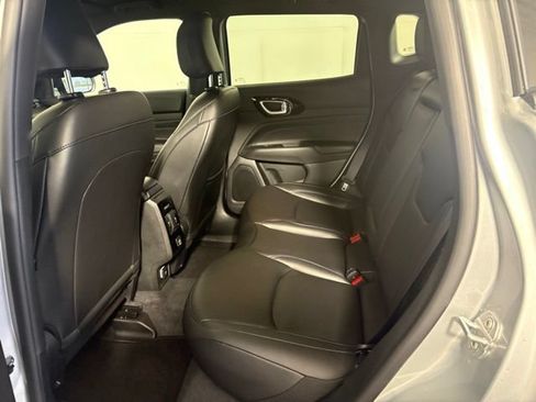 New 2026 Jeep Compass Limited AWD/4WD image 19