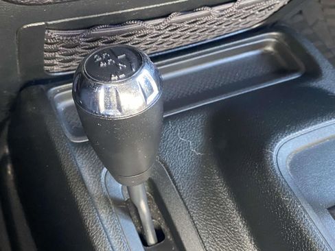 Used 2016 Jeep Wrangler Unlimited Sahara w/ Connectivity Group image 31