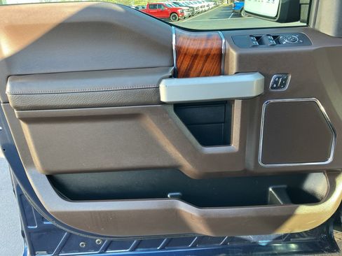 Certified 2019 Ford F150 King Ranch w/ Equipment Group 601A Luxury image 15