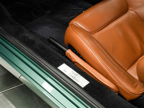 Used 2003 Aston Martin DB7 Vantage image 35