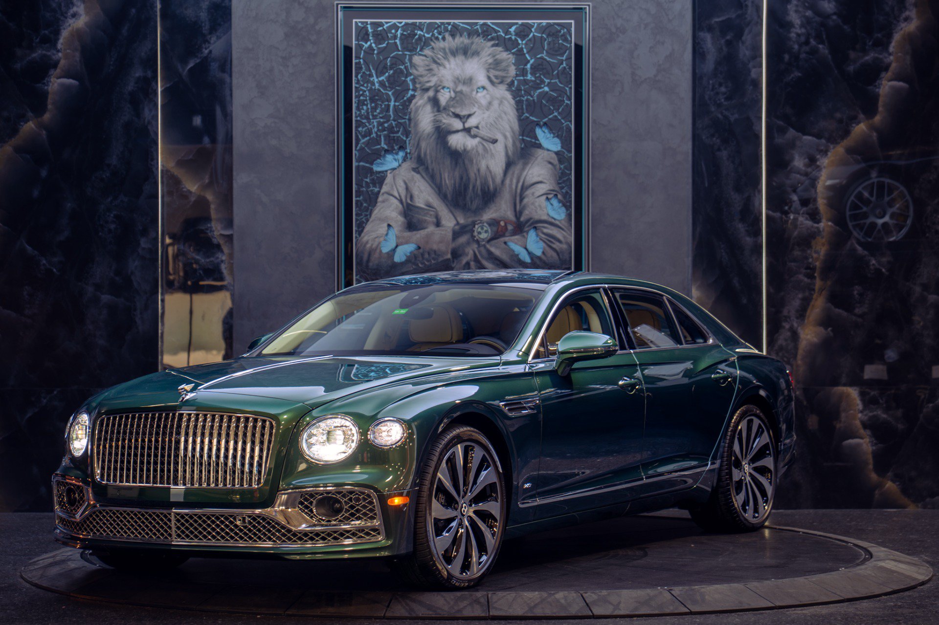 Used 2022 Bentley Flying Spur V8 AWD/4WD image 1