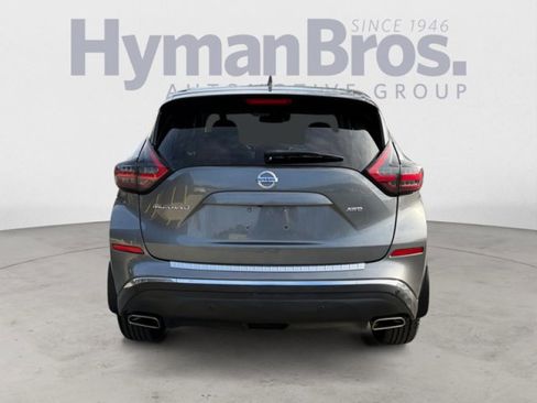 Used 2021 Nissan Murano S image 4