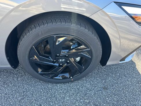 Certified 2026 Hyundai Elantra Sport FWD image 12