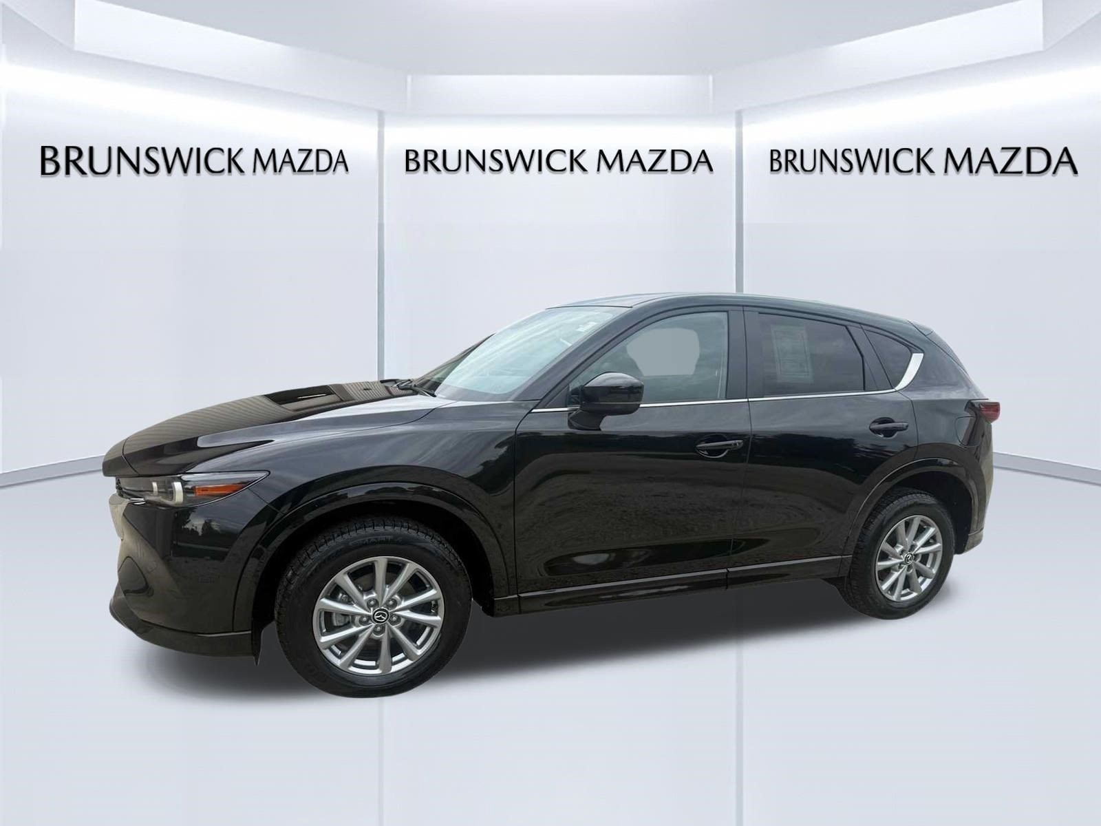 Certified 2024 MAZDA CX-5 AWD 2.5 S w/ Preferred Package image 2