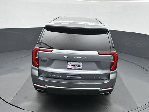 Used 2025 GMC Yukon XL Denali AWD/4WD image 35