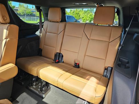 New 2026 Cadillac Escalade Luxury w/ Touring Package AWD/4WD image 18