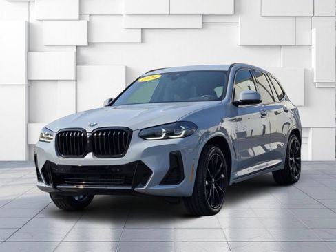 Used 2024 BMW X3 xDrive30i w/ M Sport Package AWD/4WD image 3