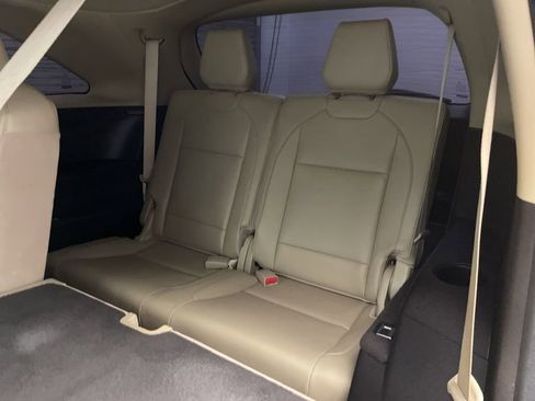 Used 2018 Acura MDX FWD image 20
