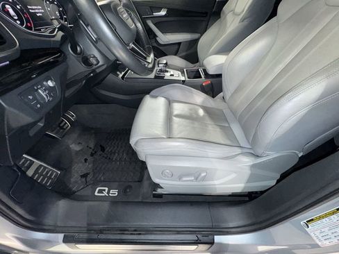 Used 2018 Audi Q5 Prestige w/ Prestige Package image 15
