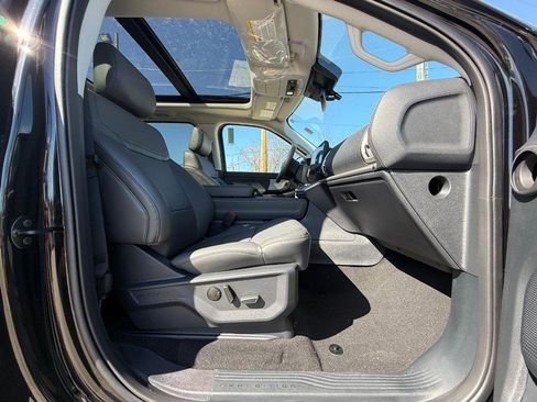 New 2026 Ford Expedition Max Active AWD/4WD image 11