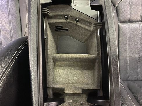 Used 2014 Mercedes-Benz GL 450 4MATIC image 24